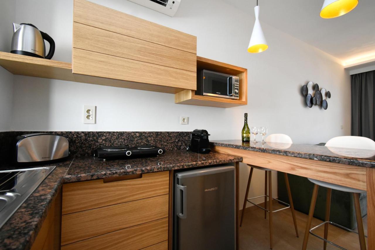 Elena Village Hotel & Suites Myrties Bagian luar foto