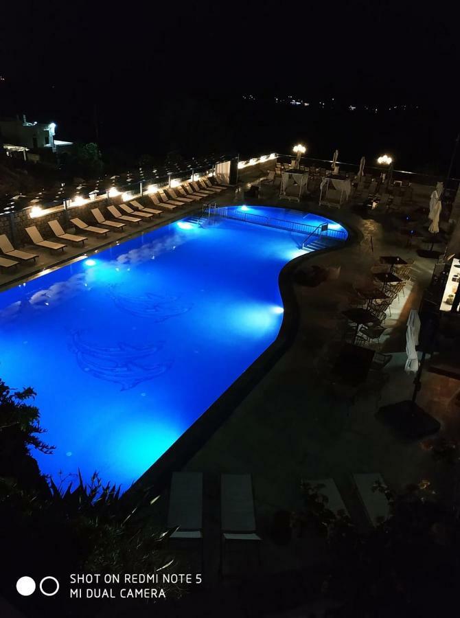 Elena Village Hotel & Suites Myrties Bagian luar foto