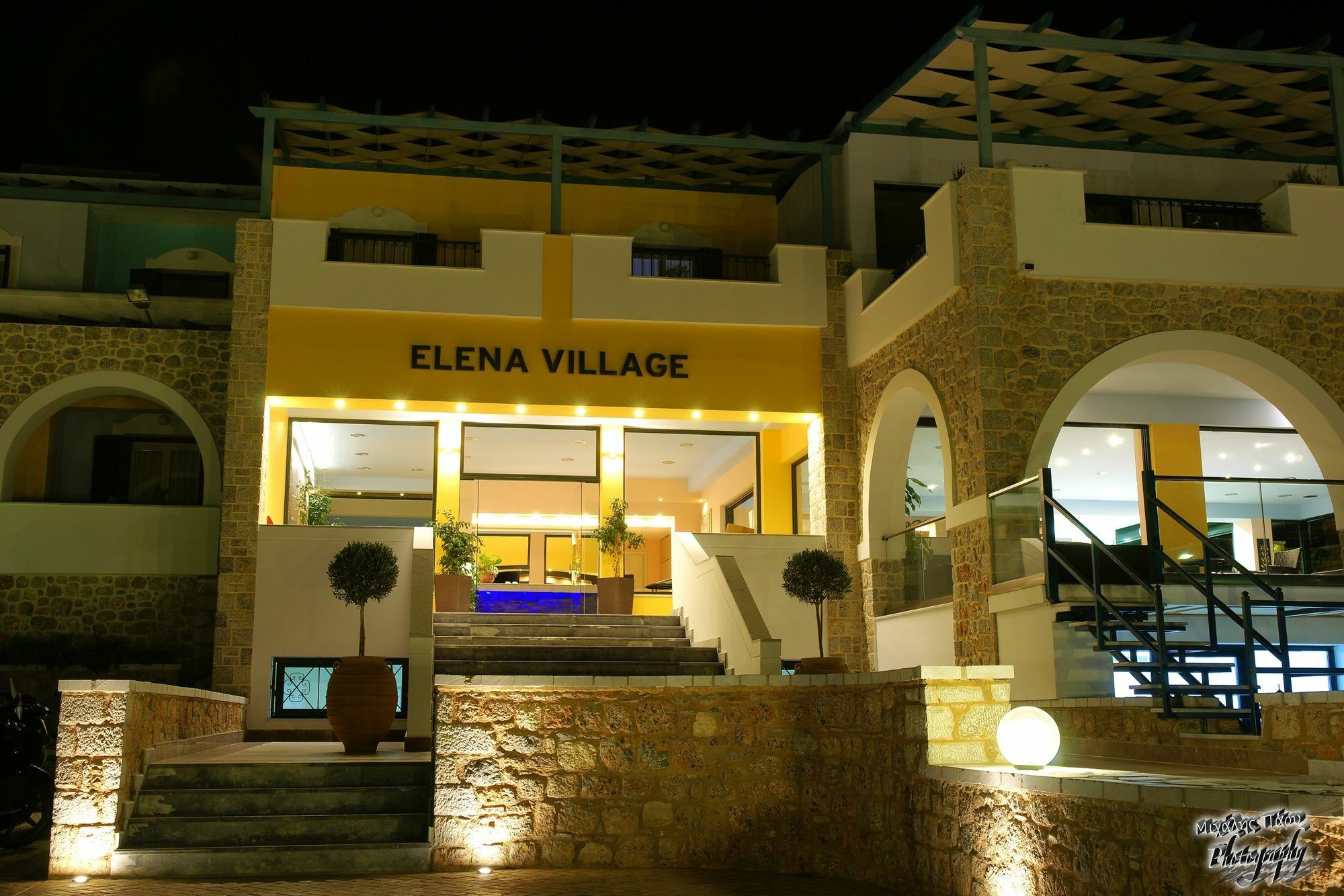 Elena Village Hotel & Suites Myrties Bagian luar foto