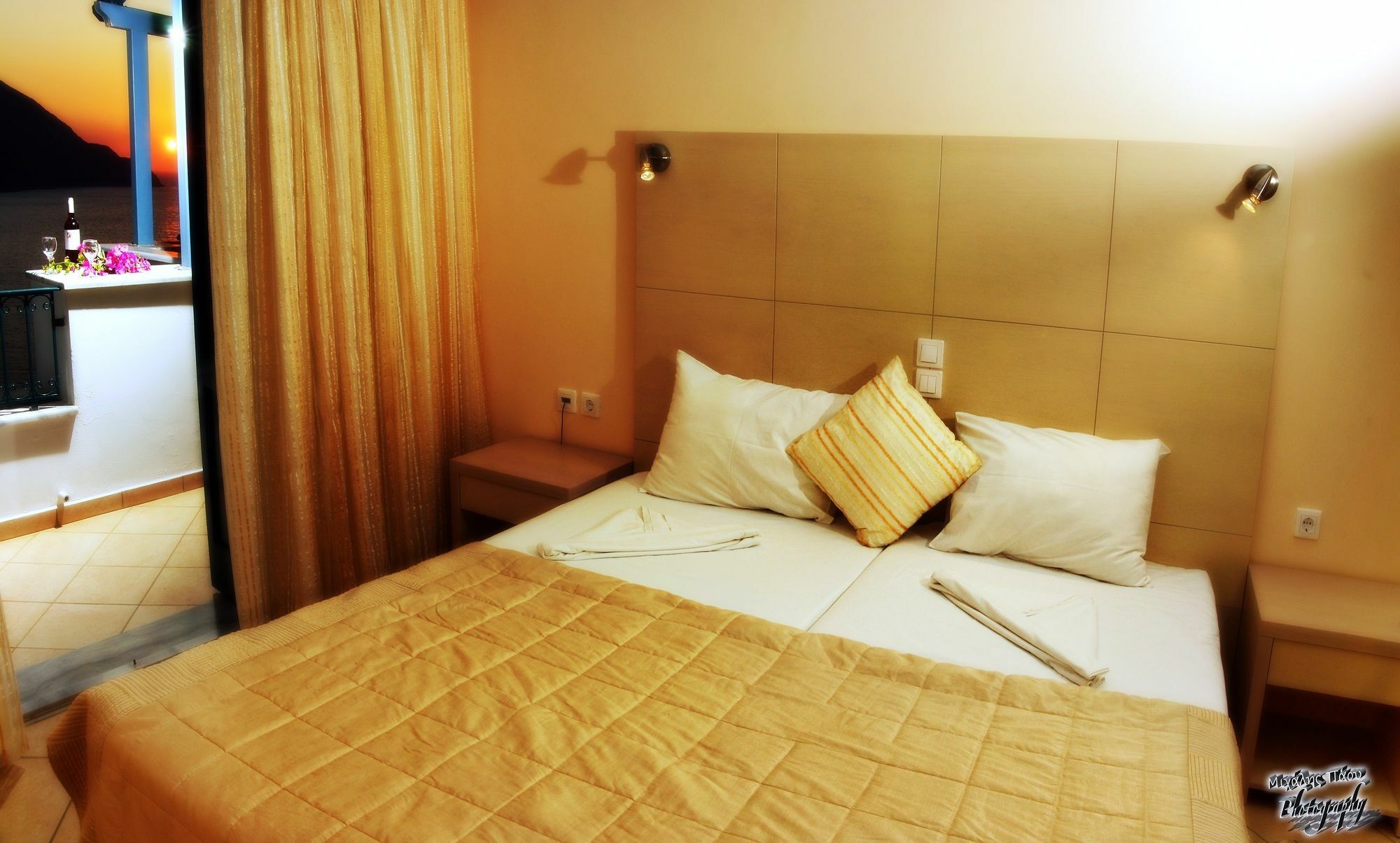 Elena Village Hotel & Suites Myrties Bagian luar foto